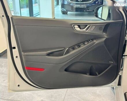 Хендай Ioniq, об'ємом двигуна 0 л та пробігом 121 тис. км за 21900 $, фото 20 на Automoto.ua