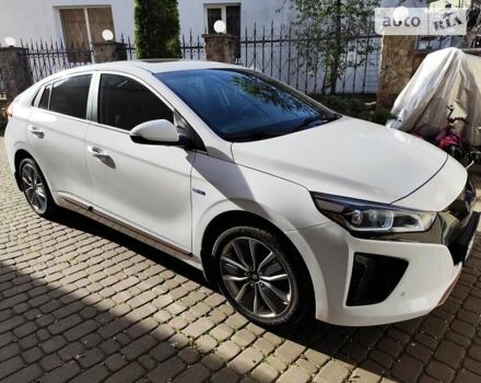 Хендай Ioniq, объемом двигателя 0 л и пробегом 61 тыс. км за 18800 $, фото 1 на Automoto.ua