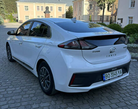 Хендай Ioniq, объемом двигателя 0 л и пробегом 34 тыс. км за 20900 $, фото 8 на Automoto.ua