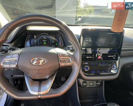Хендай Ioniq, объемом двигателя 0 л и пробегом 148 тыс. км за 14900 $, фото 8 на Automoto.ua