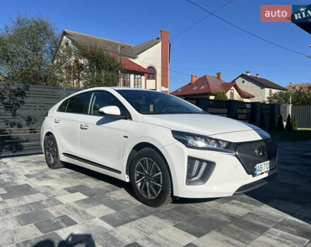 Хендай Ioniq, объемом двигателя 0 л и пробегом 148 тыс. км за 14900 $, фото 2 на Automoto.ua