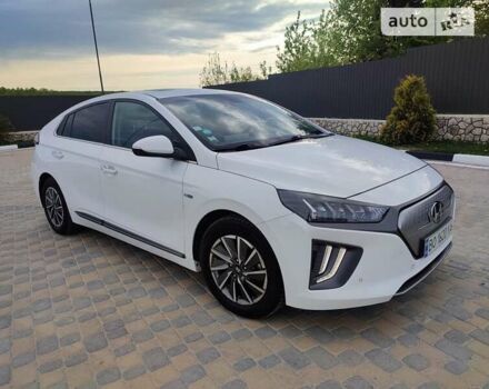 Хендай Ioniq, об'ємом двигуна 0 л та пробігом 130 тис. км за 19400 $, фото 4 на Automoto.ua