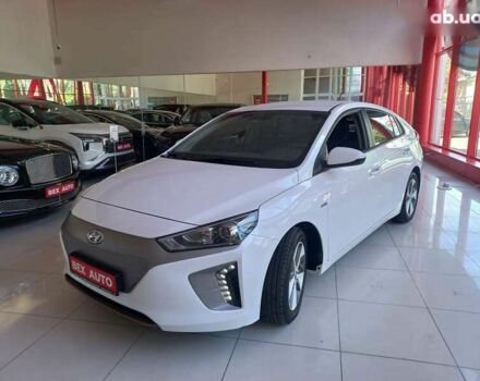 Хендай Ioniq, об'ємом двигуна 0 л та пробігом 8 тис. км за 13900 $, фото 1 на Automoto.ua