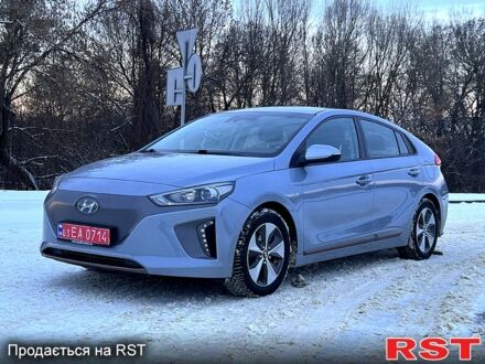 Хендай Ioniq, объемом двигателя 0 л и пробегом 73 тыс. км за 15350 $, фото 1 на Automoto.ua