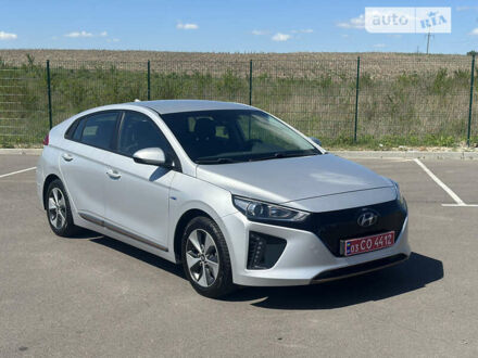 Хендай Ioniq, об'ємом двигуна 0 л та пробігом 96 тис. км за 13750 $, фото 1 на Automoto.ua