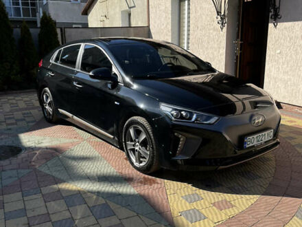 Хендай Ioniq, объемом двигателя 0 л и пробегом 68 тыс. км за 18000 $, фото 1 на Automoto.ua