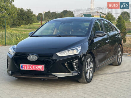 Хендай Ioniq 2018 в Тернополе на Automoto.ua Хендай Ioniq, объемом двигателя 0 л и пробегом 90 тыс. км за 12899 $, фото 1 на Automoto.ua