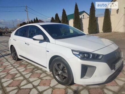 Хендай Ioniq, об'ємом двигуна 0 л та пробігом 63 тис. км за 14200 $, фото 1 на Automoto.ua