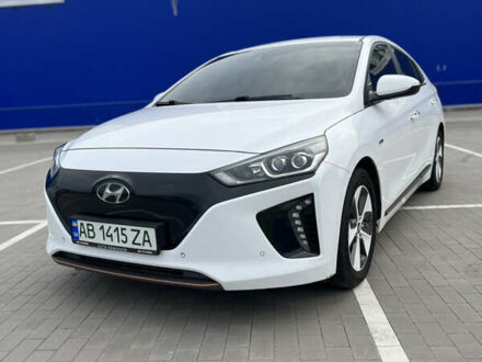 Хендай Ioniq, об'ємом двигуна 0 л та пробігом 120 тис. км за 16300 $, фото 1 на Automoto.ua