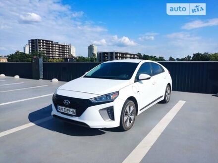 Хендай Ioniq, объемом двигателя 1.6 л и пробегом 190 тыс. км за 15900 $, фото 1 на Automoto.ua