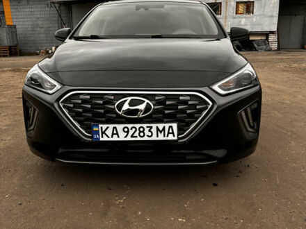 Хендай Ioniq, объемом двигателя 1.58 л и пробегом 26 тыс. км за 20200 $, фото 1 на Automoto.ua