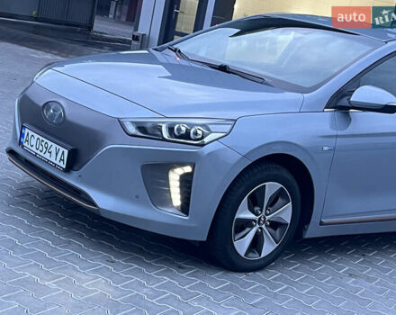 Серый Хендай Ioniq, объемом двигателя 0 л и пробегом 236 тыс. км за 11500 $, фото 16 на Automoto.ua