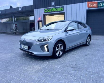 Серый Хендай Ioniq, объемом двигателя 0 л и пробегом 236 тыс. км за 11500 $, фото 19 на Automoto.ua