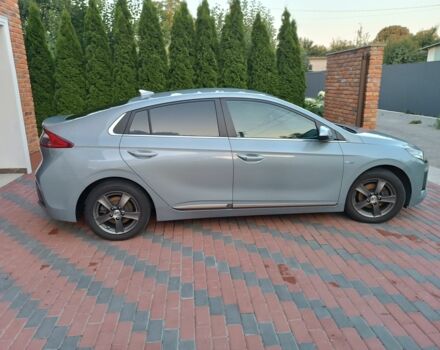 Серый Хендай Ioniq, объемом двигателя 0 л и пробегом 152 тыс. км за 12400 $, фото 11 на Automoto.ua