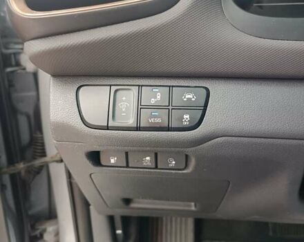 Серый Хендай Ioniq, объемом двигателя 0 л и пробегом 152 тыс. км за 12400 $, фото 13 на Automoto.ua