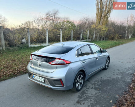 Серый Хендай Ioniq, объемом двигателя 0 л и пробегом 236 тыс. км за 10500 $, фото 16 на Automoto.ua