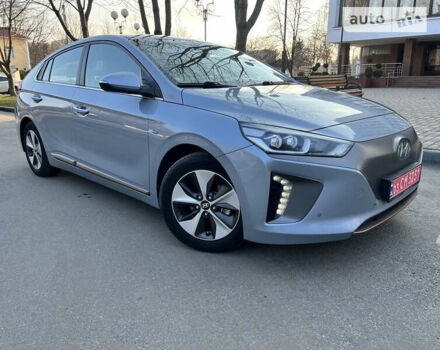 Сірий Хендай Ioniq, об'ємом двигуна 0 л та пробігом 105 тис. км за 14500 $, фото 6 на Automoto.ua