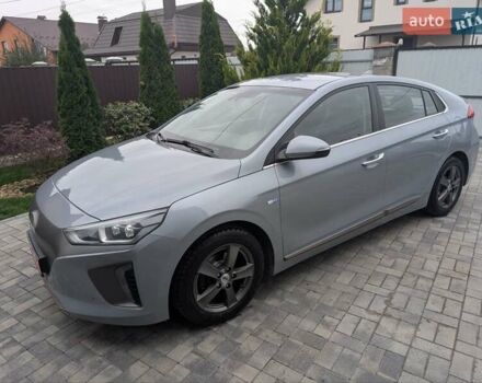 Сірий Хендай Ioniq, об'ємом двигуна 0 л та пробігом 129 тис. км за 12999 $, фото 1 на Automoto.ua