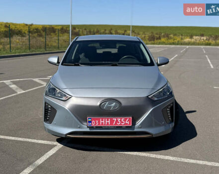 Серый Хендай Ioniq, объемом двигателя 0 л и пробегом 82 тыс. км за 11999 $, фото 58 на Automoto.ua