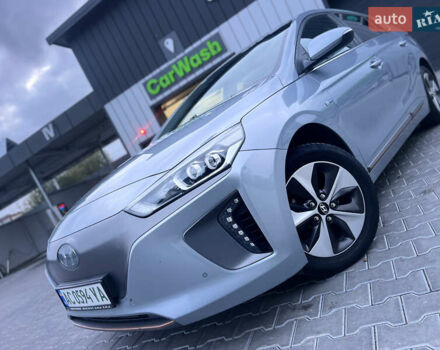 Серый Хендай Ioniq, объемом двигателя 0 л и пробегом 236 тыс. км за 11500 $, фото 11 на Automoto.ua