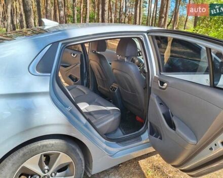 Серый Хендай Ioniq, объемом двигателя 0 л и пробегом 113 тыс. км за 13300 $, фото 11 на Automoto.ua