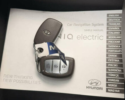 Серый Хендай Ioniq, объемом двигателя 0 л и пробегом 74 тыс. км за 12800 $, фото 10 на Automoto.ua