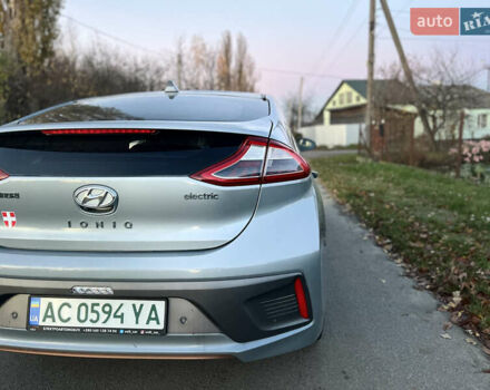 Серый Хендай Ioniq, объемом двигателя 0 л и пробегом 236 тыс. км за 10500 $, фото 26 на Automoto.ua