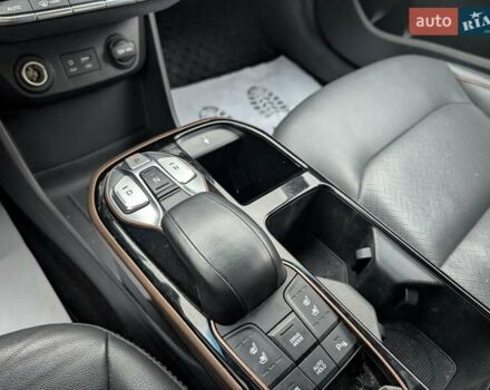 Сірий Хендай Ioniq, об'ємом двигуна 0 л та пробігом 129 тис. км за 12999 $, фото 26 на Automoto.ua