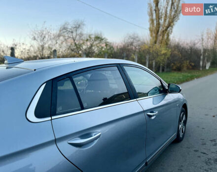 Серый Хендай Ioniq, объемом двигателя 0 л и пробегом 236 тыс. км за 10500 $, фото 20 на Automoto.ua