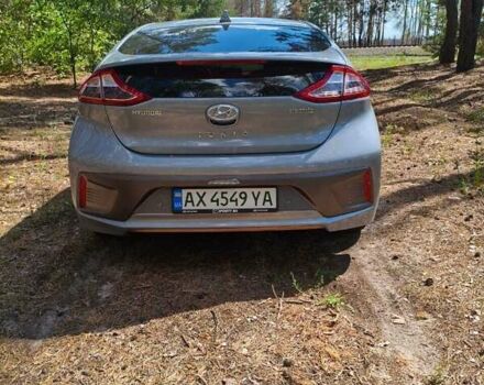 Серый Хендай Ioniq, объемом двигателя 0 л и пробегом 113 тыс. км за 13300 $, фото 6 на Automoto.ua