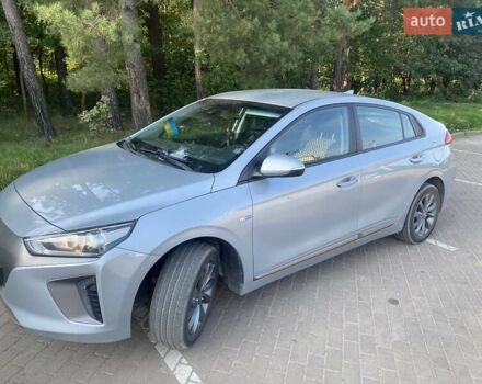 Серый Хендай Ioniq, объемом двигателя 0 л и пробегом 190 тыс. км за 11500 $, фото 1 на Automoto.ua