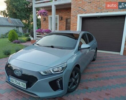 Серый Хендай Ioniq, объемом двигателя 0 л и пробегом 152 тыс. км за 12400 $, фото 23 на Automoto.ua