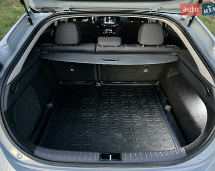 Серый Хендай Ioniq, объемом двигателя 0 л и пробегом 236 тыс. км за 10500 $, фото 39 на Automoto.ua