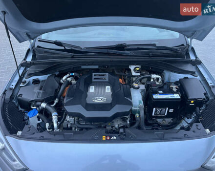 Серый Хендай Ioniq, объемом двигателя 0 л и пробегом 236 тыс. км за 10500 $, фото 31 на Automoto.ua
