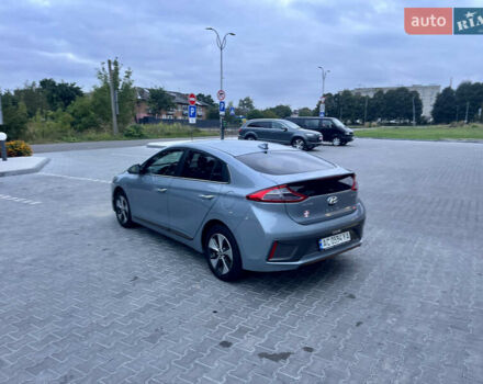 Серый Хендай Ioniq, объемом двигателя 0 л и пробегом 236 тыс. км за 11500 $, фото 24 на Automoto.ua