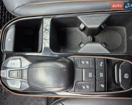 Серый Хендай Ioniq, объемом двигателя 0 л и пробегом 160 тыс. км за 14000 $, фото 20 на Automoto.ua