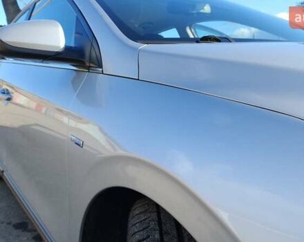 Серый Хендай Ioniq, объемом двигателя 0 л и пробегом 111 тыс. км за 14800 $, фото 60 на Automoto.ua