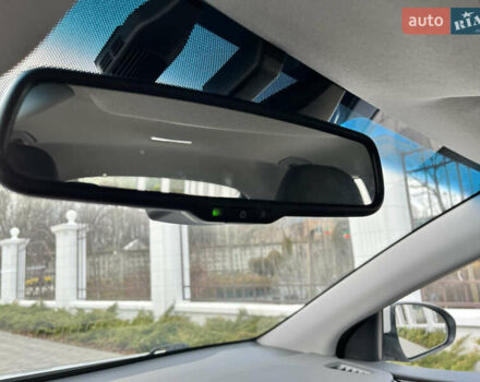 Сірий Хендай Ioniq, об'ємом двигуна 0 л та пробігом 135 тис. км за 12700 $, фото 23 на Automoto.ua