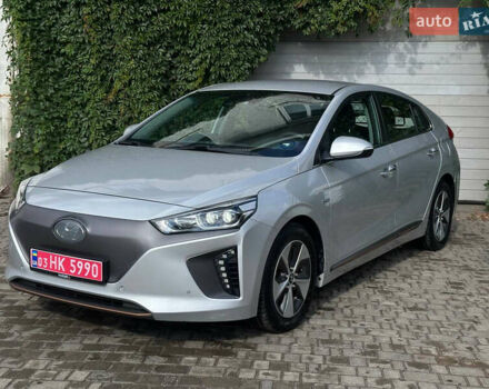 Сірий Хендай Ioniq, об'ємом двигуна 0 л та пробігом 33 тис. км за 13800 $, фото 16 на Automoto.ua