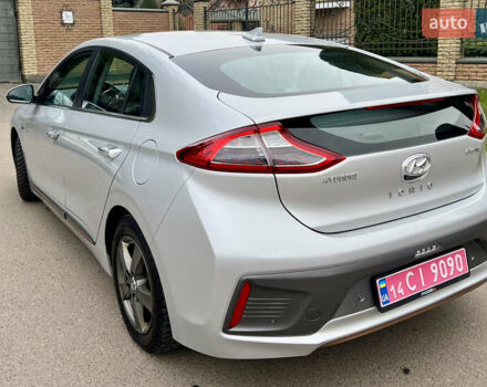 Серый Хендай Ioniq, объемом двигателя 0 л и пробегом 150 тыс. км за 12490 $, фото 10 на Automoto.ua