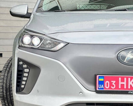 Сірий Хендай Ioniq, об'ємом двигуна 0 л та пробігом 33 тис. км за 13800 $, фото 19 на Automoto.ua