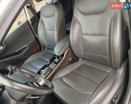 Серый Хендай Ioniq, объемом двигателя 0 л и пробегом 140 тыс. км за 12400 $, фото 15 на Automoto.ua