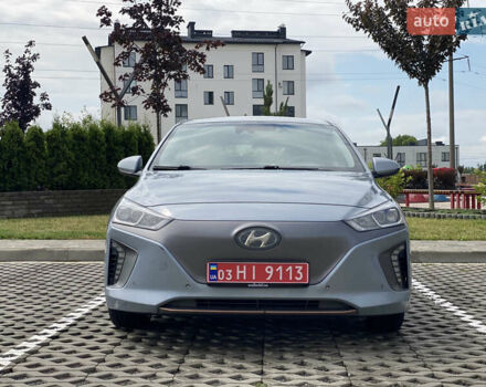 Серый Хендай Ioniq, объемом двигателя 0 л и пробегом 135 тыс. км за 12999 $, фото 19 на Automoto.ua