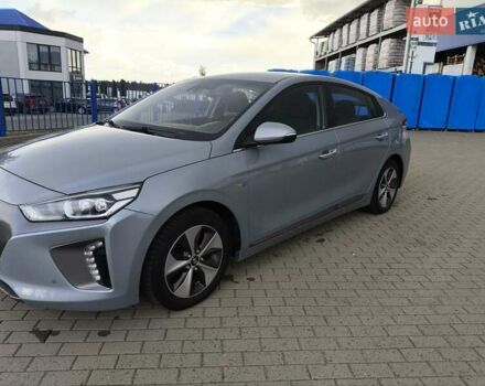 Сірий Хендай Ioniq, об'ємом двигуна 0 л та пробігом 106 тис. км за 12018 $, фото 11 на Automoto.ua