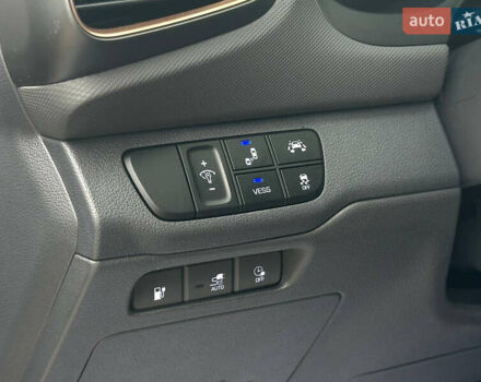 Сірий Хендай Ioniq, об'ємом двигуна 0 л та пробігом 33 тис. км за 13800 $, фото 35 на Automoto.ua