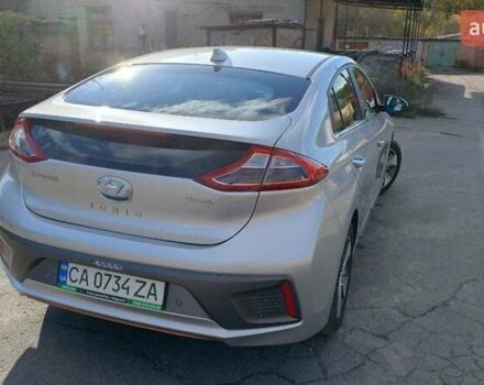 Серый Хендай Ioniq, объемом двигателя 0 л и пробегом 111 тыс. км за 14800 $, фото 43 на Automoto.ua