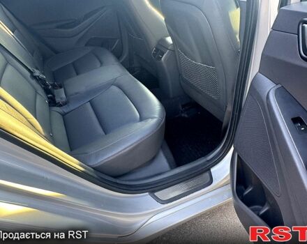 Серый Хендай Ioniq, объемом двигателя 88 л и пробегом 99 тыс. км за 13200 $, фото 4 на Automoto.ua