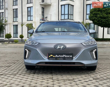 Серый Хендай Ioniq, объемом двигателя 0 л и пробегом 135 тыс. км за 12999 $, фото 8 на Automoto.ua