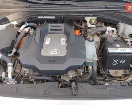 Серый Хендай Ioniq, объемом двигателя 0 л и пробегом 111 тыс. км за 14800 $, фото 6 на Automoto.ua