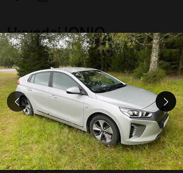 Сірий Хендай Ioniq, об'ємом двигуна 0 л та пробігом 149 тис. км за 12750 $, фото 69 на Automoto.ua